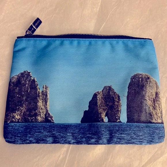 Dolce & Gabbana Light Blue Pouch - Picture 3 of 4